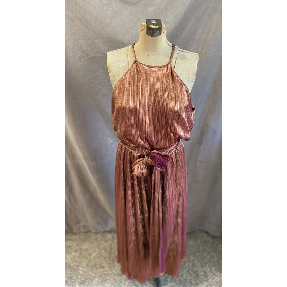 Eva Mendes rose gold halter dress